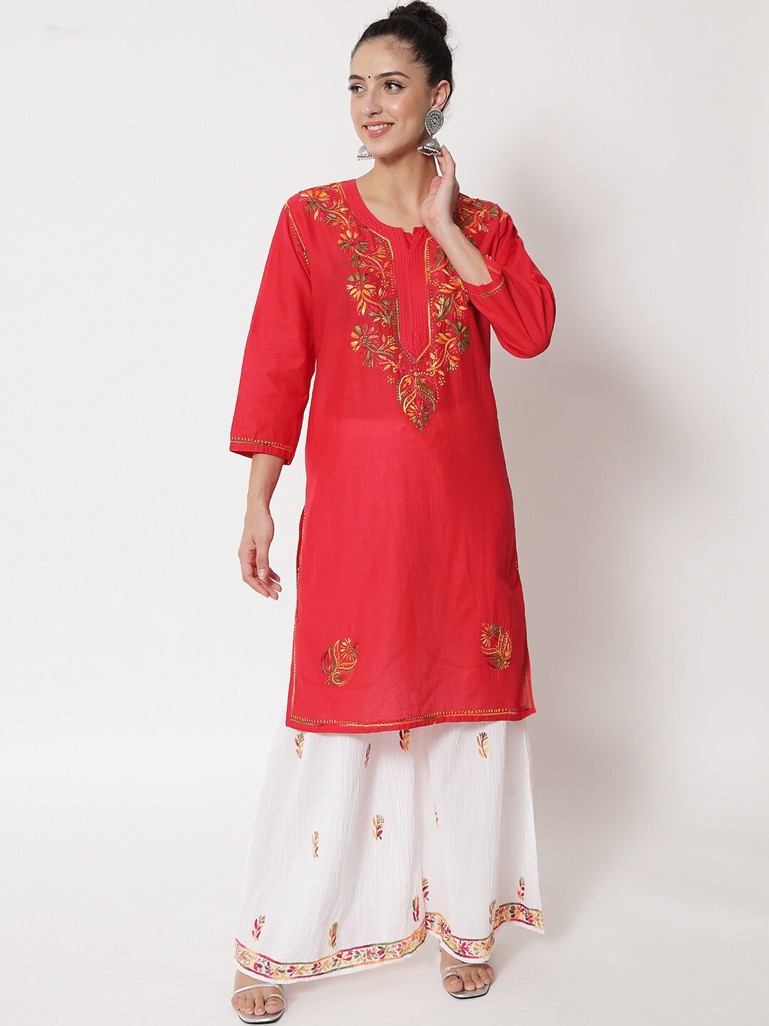 

Ethnava Floral Embroidered Round Neck Regular Thread Work Pure Cotton Kurta With Sharara, Red
