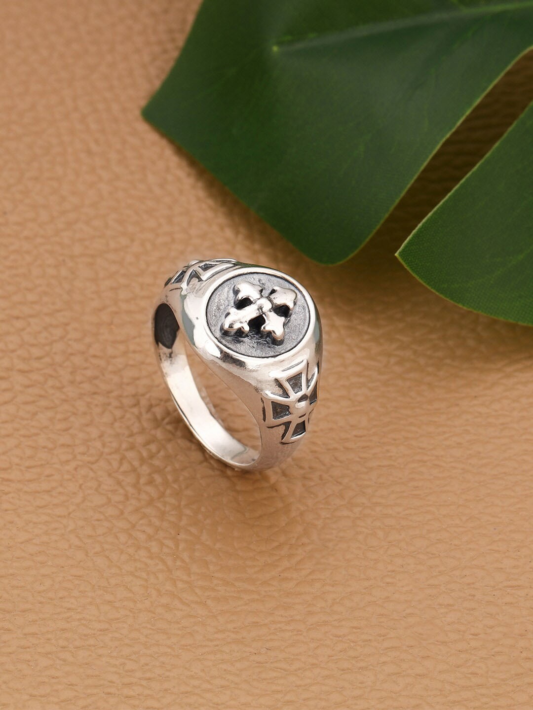 

GIVA Men 925 Sterling Silver Rhodium-Plated Finger Ring