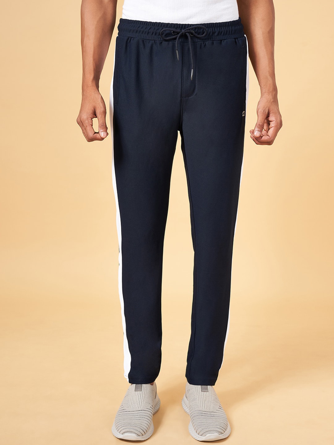 

Ajile by Pantaloons Men Slim-Fit Track Pants, Navy blue