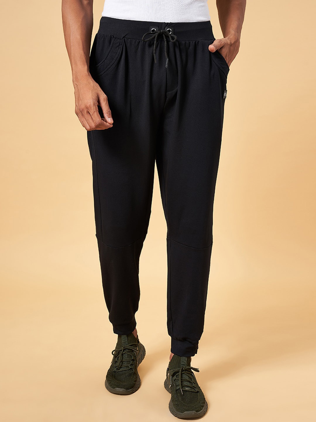 

Ajile by Pantaloons Men Slim-Fit Joggers, Black