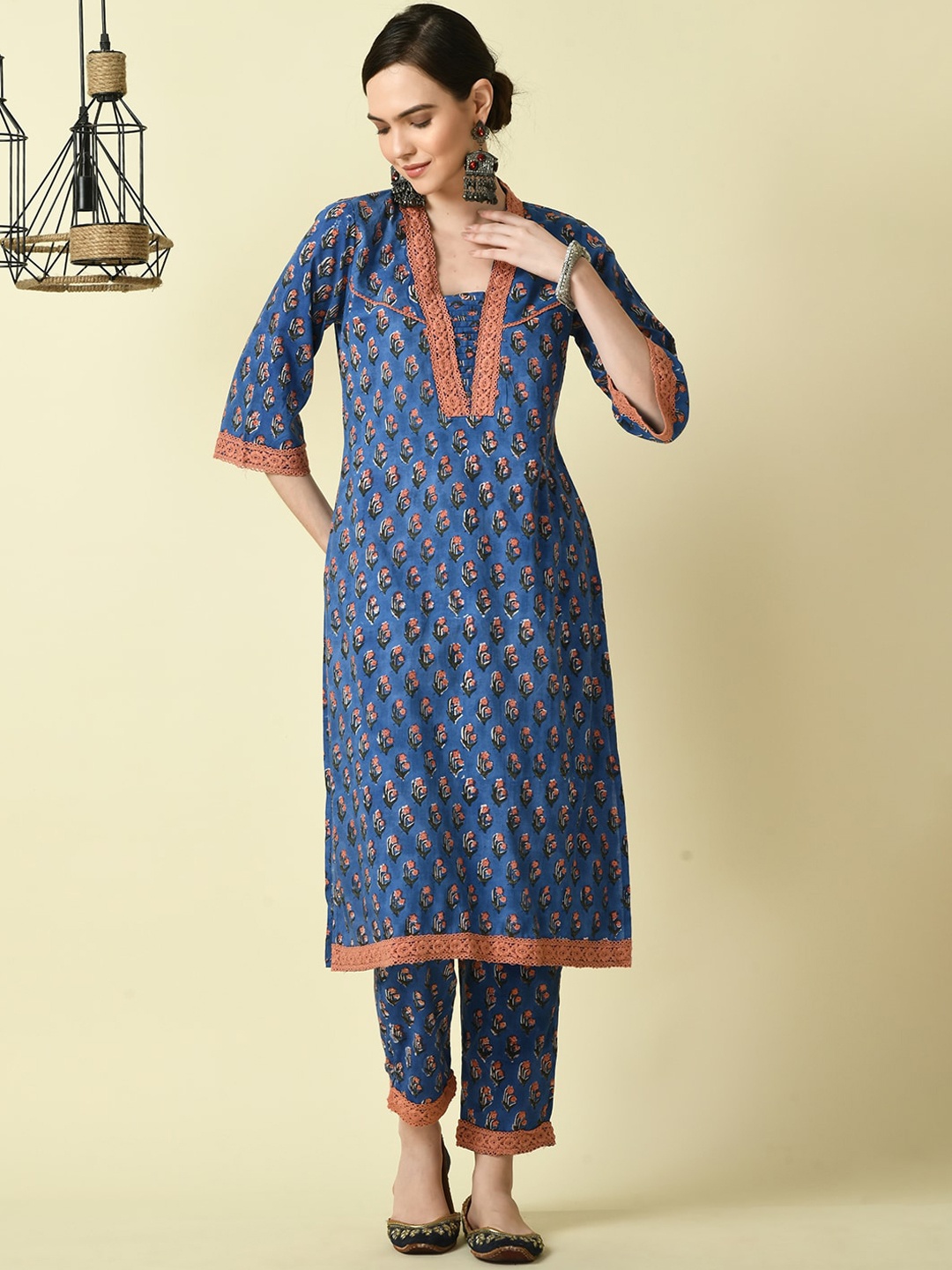 

Myshka Geometric Embroidered Flared Sleeves Print Cotton Anarkali Kurta, Blue