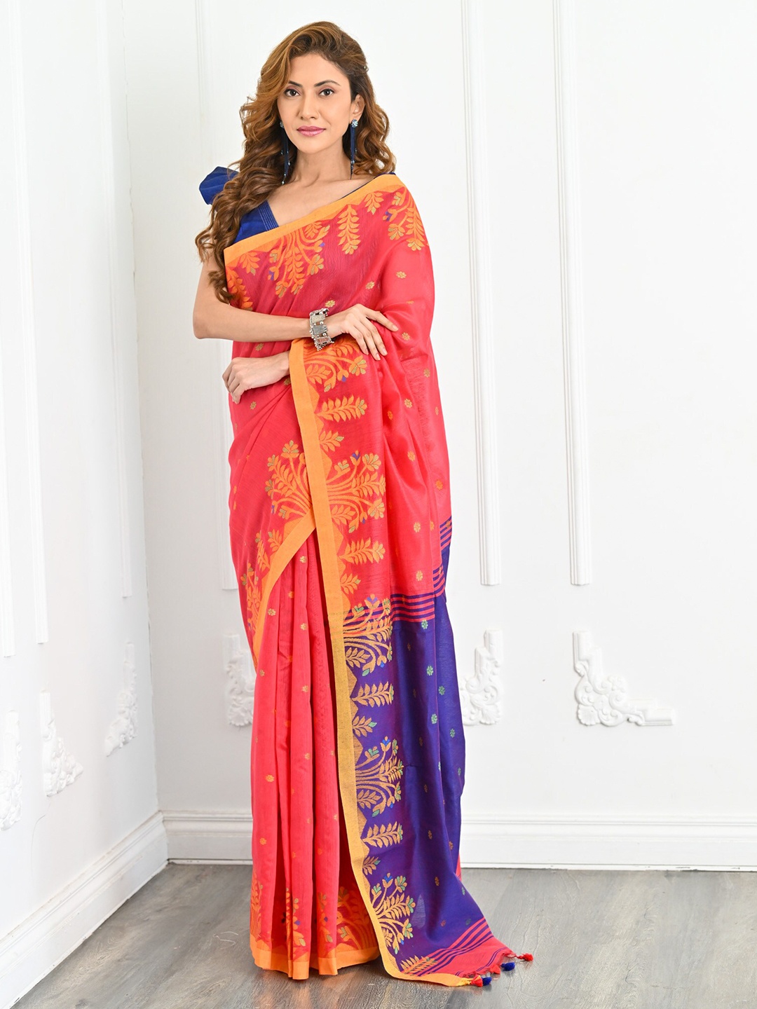 

BEATITUDE Ethnic Motifs Woven Design Silk Cotton Saree, Pink