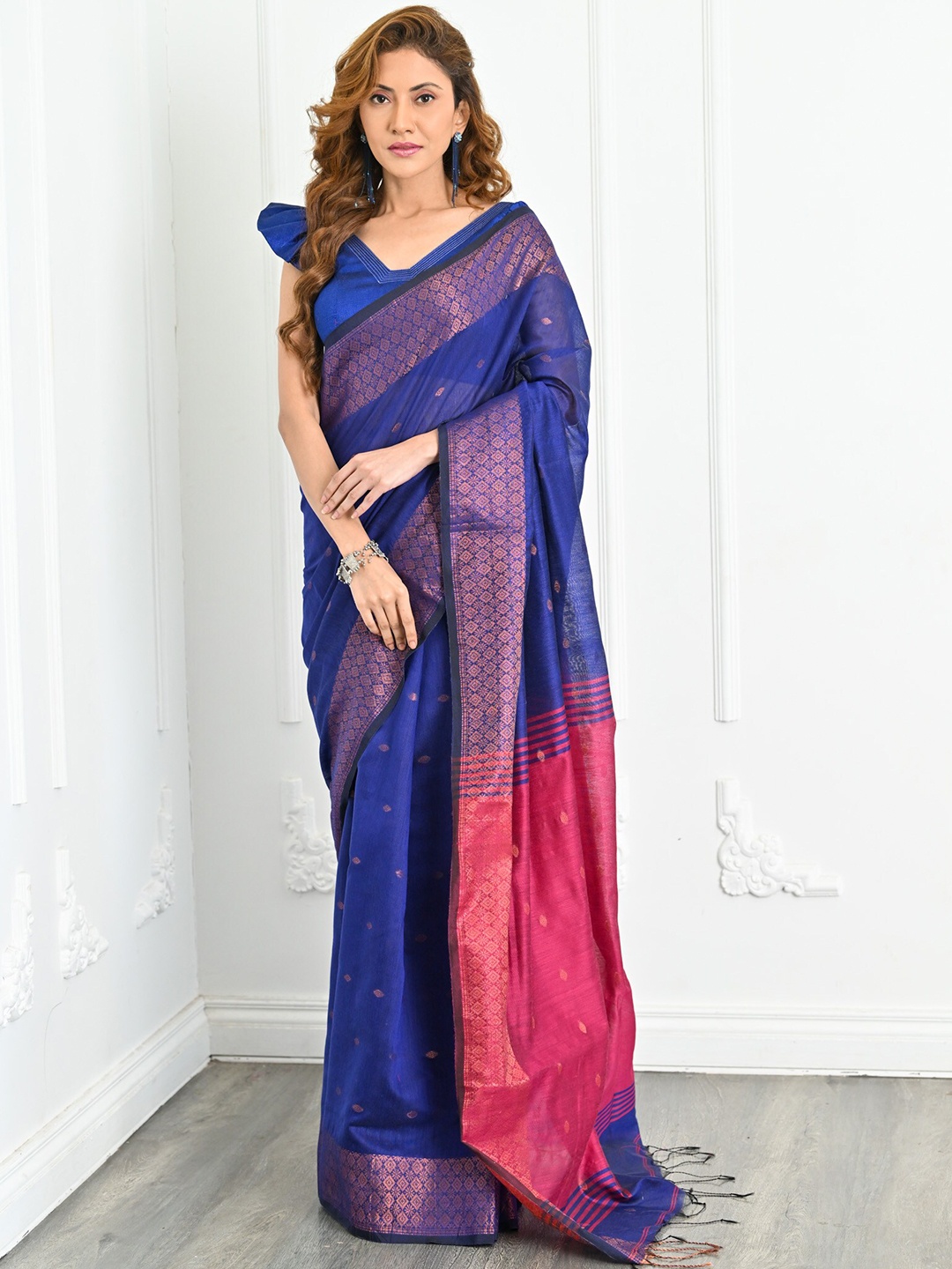 

BEATITUDE Ethnic Motifs Woven Design Zari Silk Cotton Saree, Blue