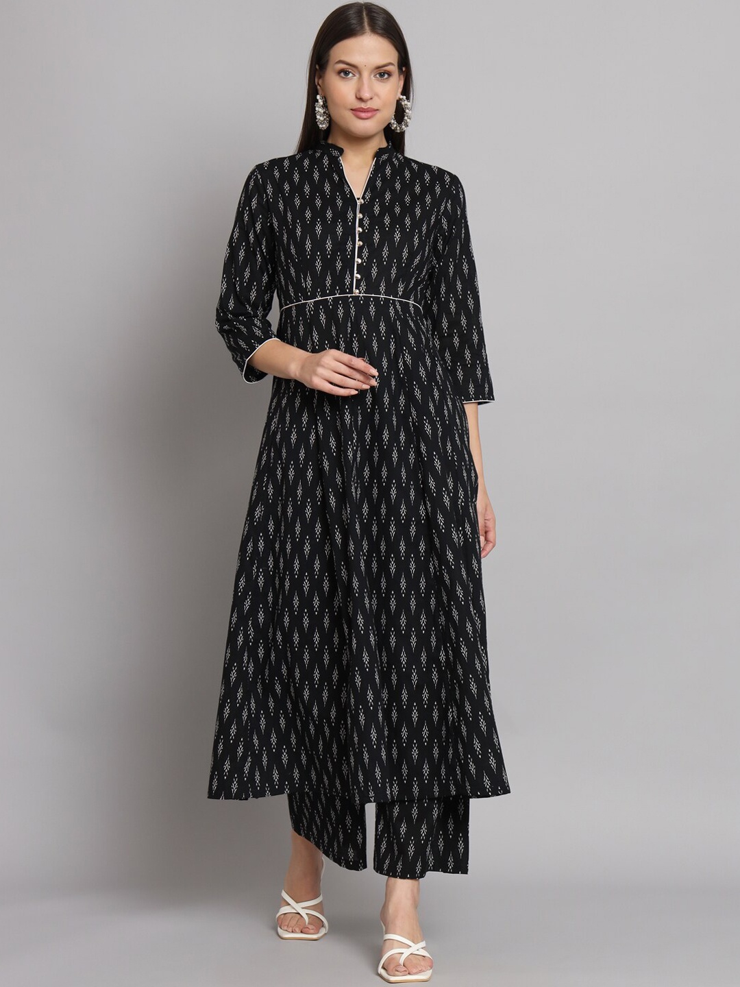 

Poshak Hub Ethnic Motifs Printed Pure Cotton Anarkali Kurta With Palazzos, Black
