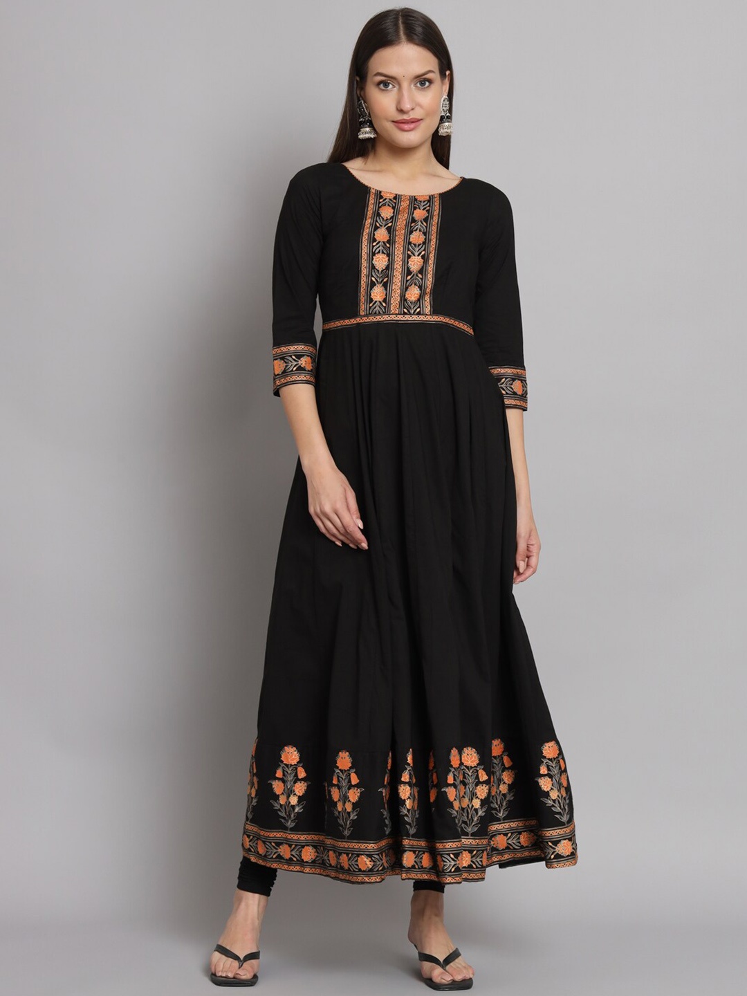 

Poshak Hub Floral Printed Anarkali Pure Cotton Kurta With Leggings, Black