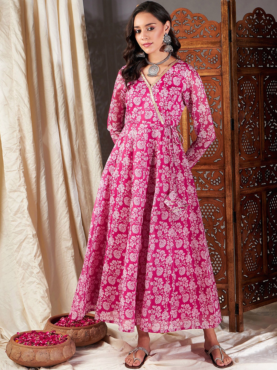 

Shae by SASSAFRAS Floral Printed Fit & Flared Maxi Dress, Pink