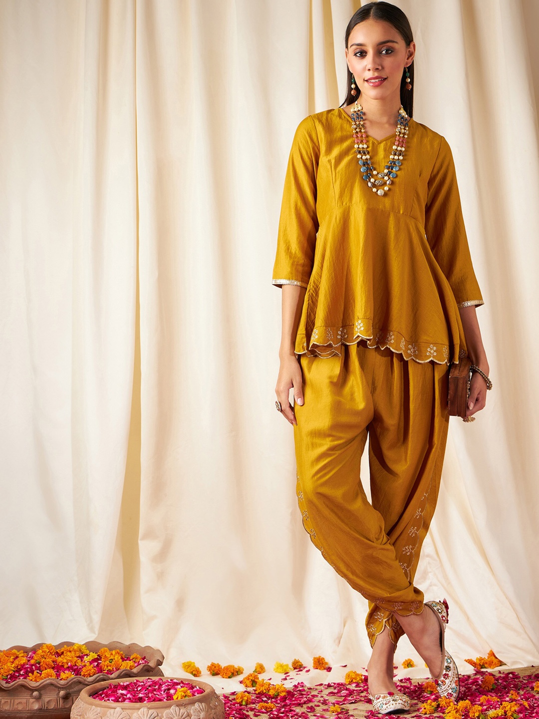 

Shae by SASSAFRAS Zari Embroidered Border Ethnic Co-Ords, Mustard