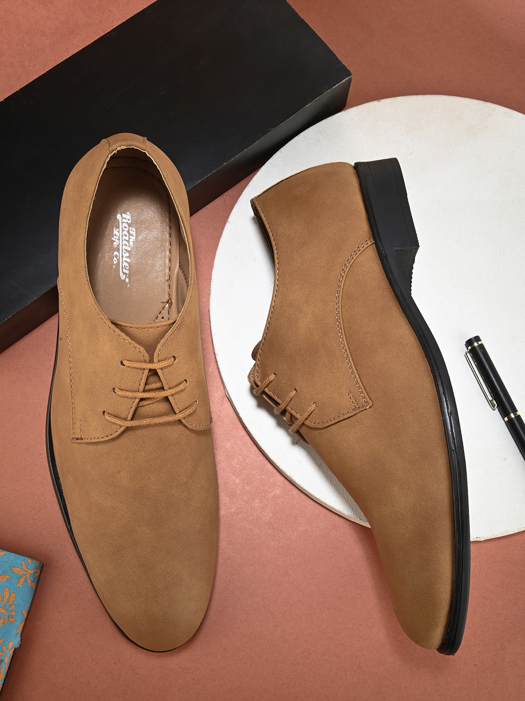 

The Roadster Lifestyle Co. Men Beige Comfort Insole Basics Derbys