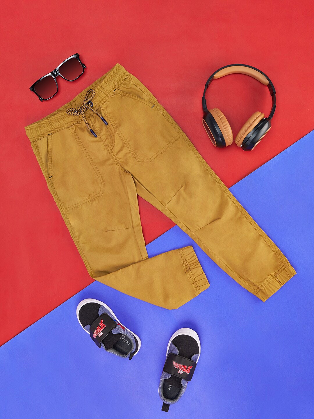 

Pantaloons Junior Boys Mid-Rise Cotton Joggers, Khaki