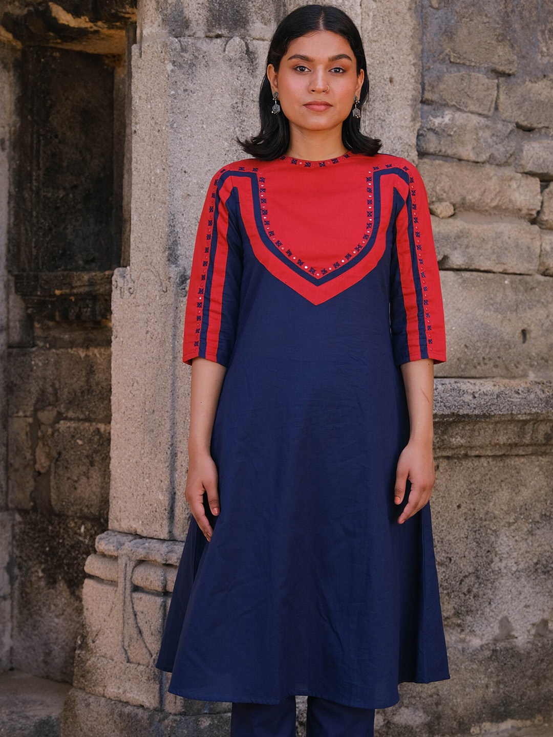 

OKHAI Ethnic Motifs Embroidered Mirror Work Pure Cotton Straight Kurta, Blue
