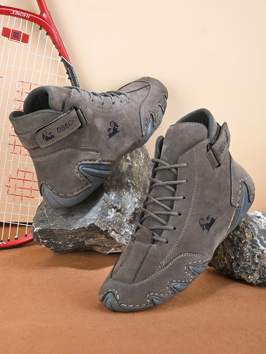 

Bollero Men High-Top Lightweight Lace-Up Sneakers, Grey