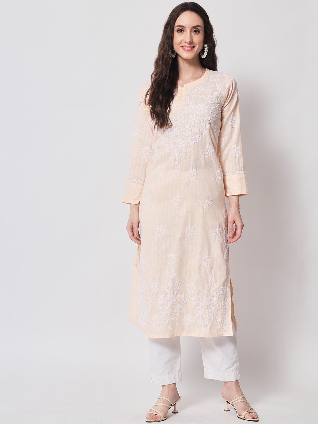

Ethnava Floral Embroidered Chikankari Organic Cotton Straight Kurta, Beige