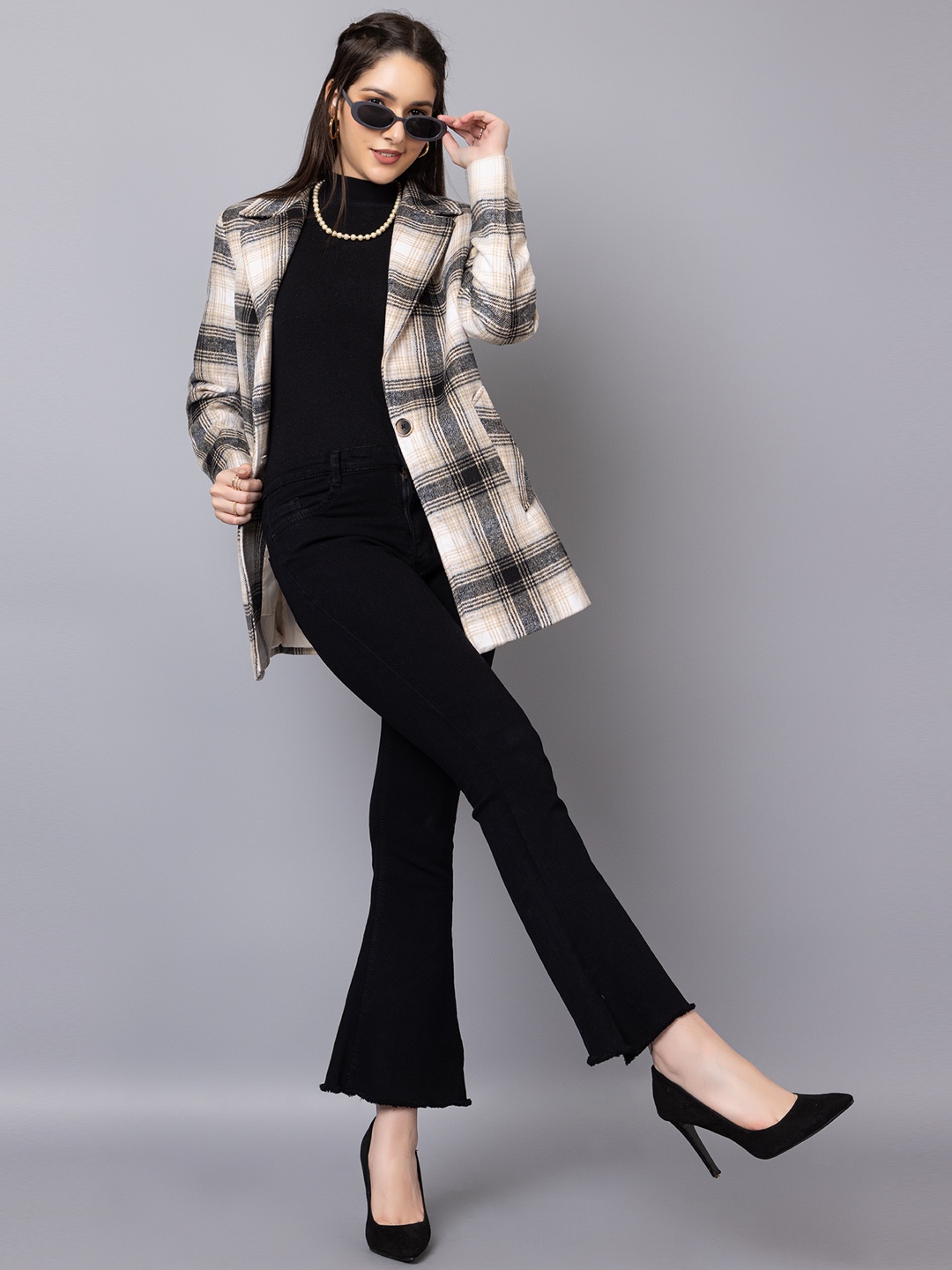 

Dlanxa Notched Lapel Collar Checked Single-Breasted Woollen Overcoat, White