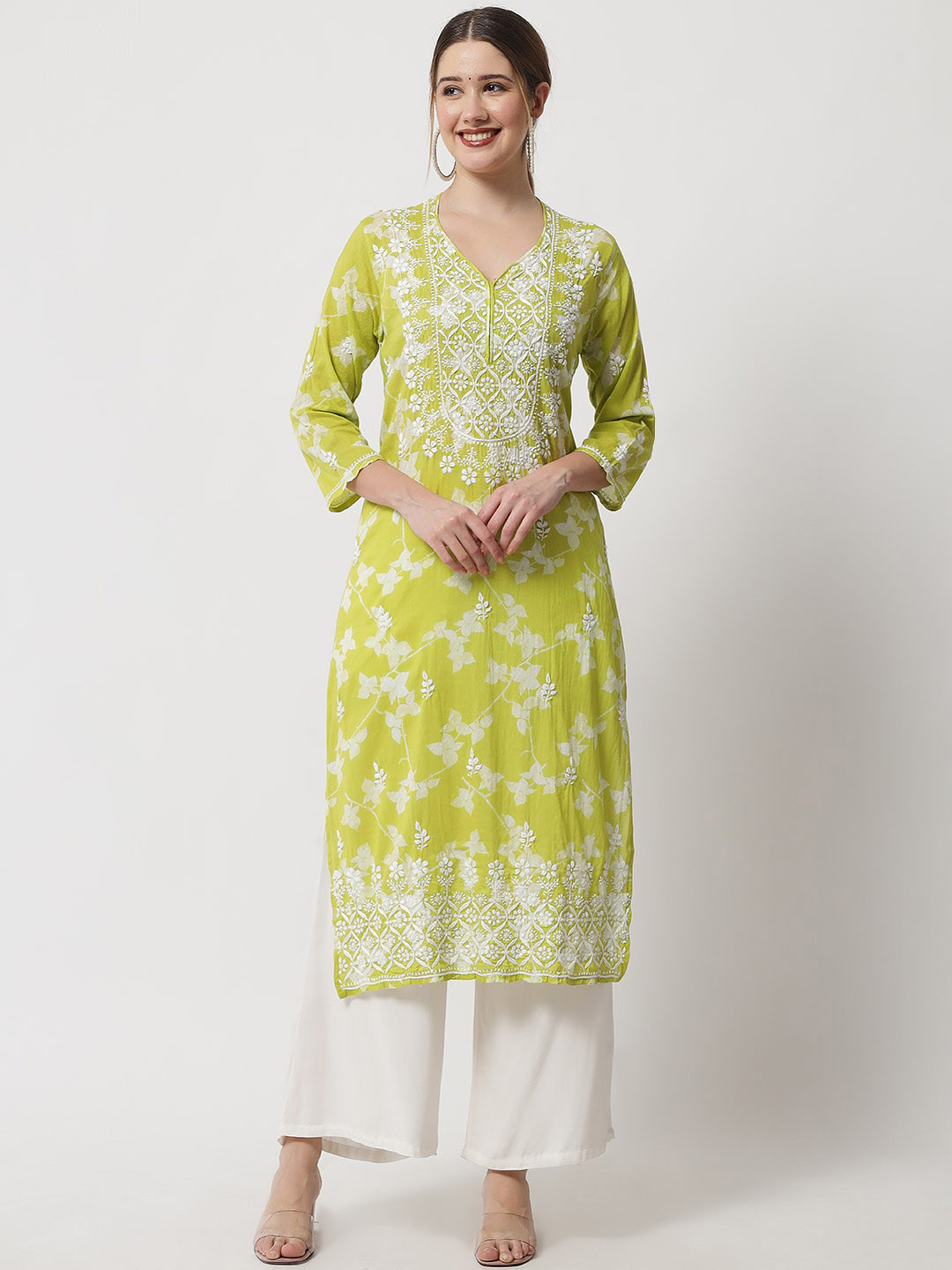 

Ethnava Floral Embroidered V-Neck Kurta, Green