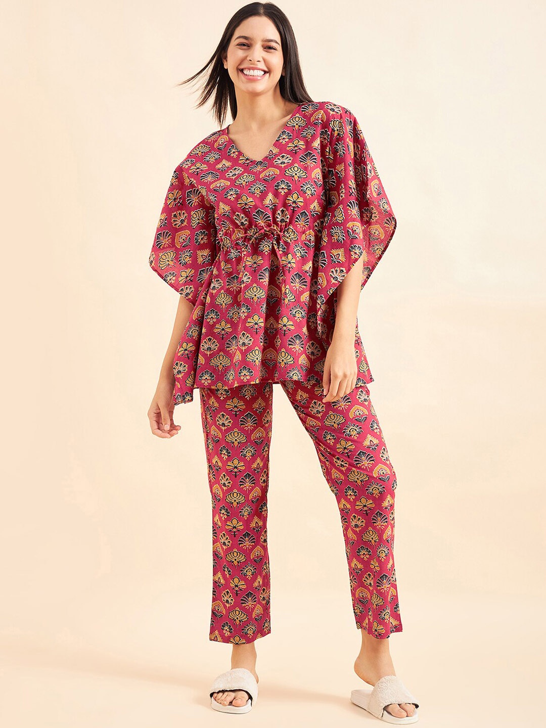 

Sweet Dreams Maroon & Blue Printed V-Neck Pure Cotton Kaftan Top & Trousers