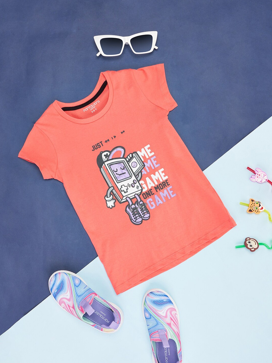 

Pantaloons Junior Girls Graphic Printed Round Neck Cotton T-shirt, Coral