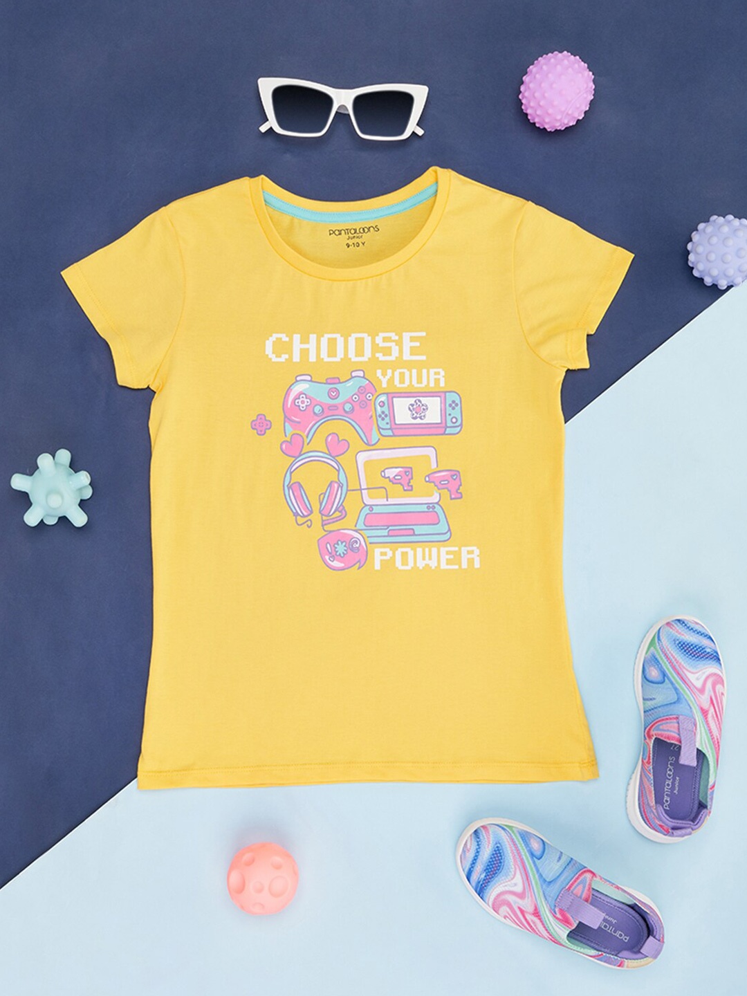 

Pantaloons Junior Girls Typography Printed Round Neck Cotton T-shirt, Yellow