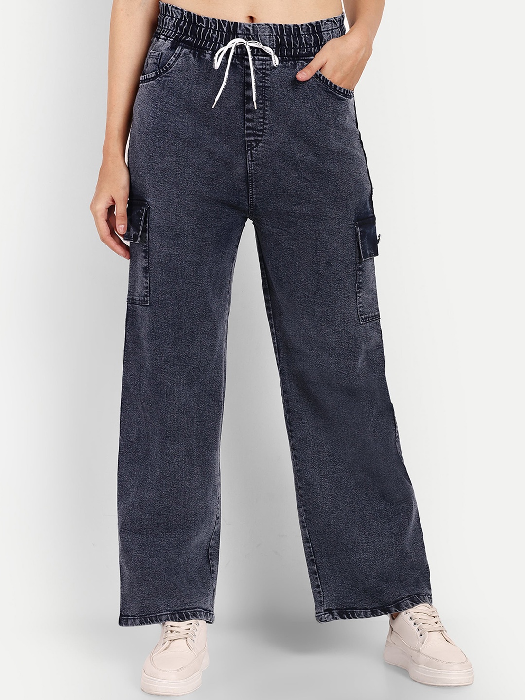 

Next One Women Smart Wide Leg High-Rise Clean Look Stretchable Cargo Jeans, Navy blue