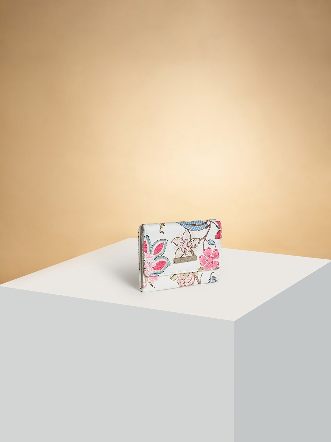 

Forever Glam by Pantaloons Floral Printed PU Two Fold Wallet, White