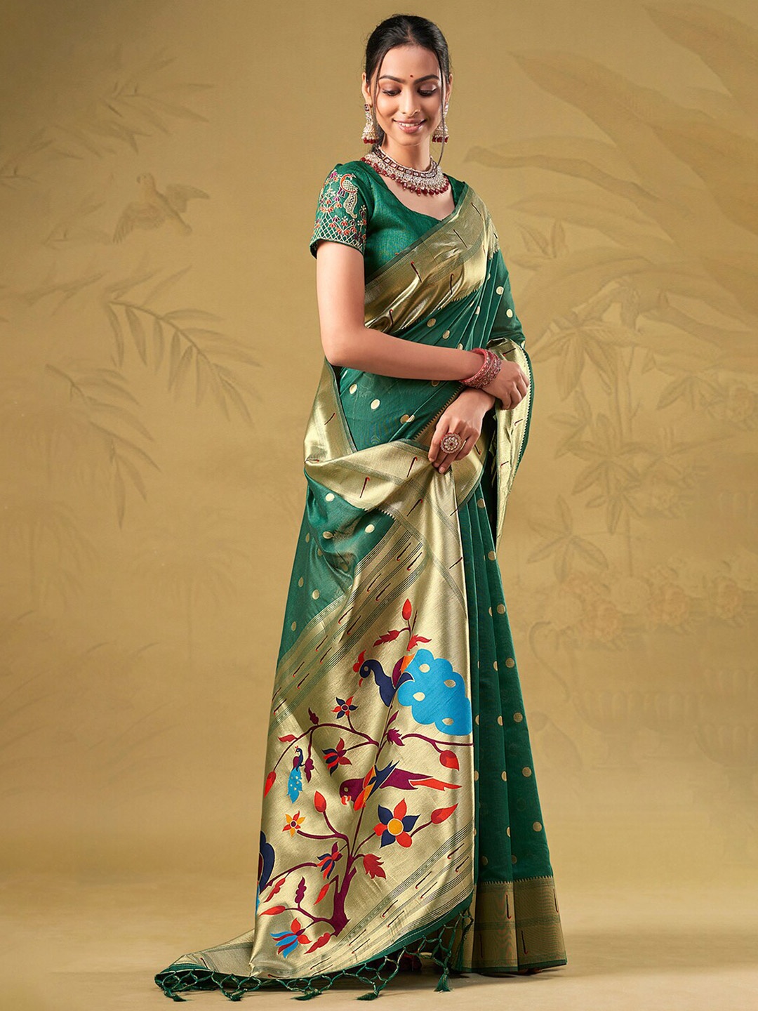 

Sangria Green Ethnic Motifs Woven Design Zari Kanjeevaram Saree