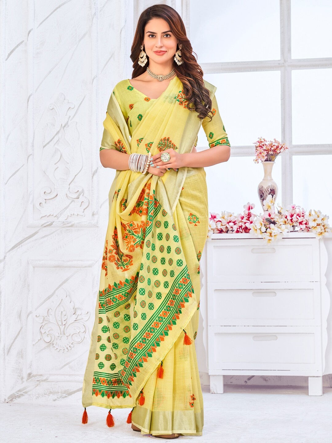 

Sangria Yellow Floral Printed Banarasi Saree