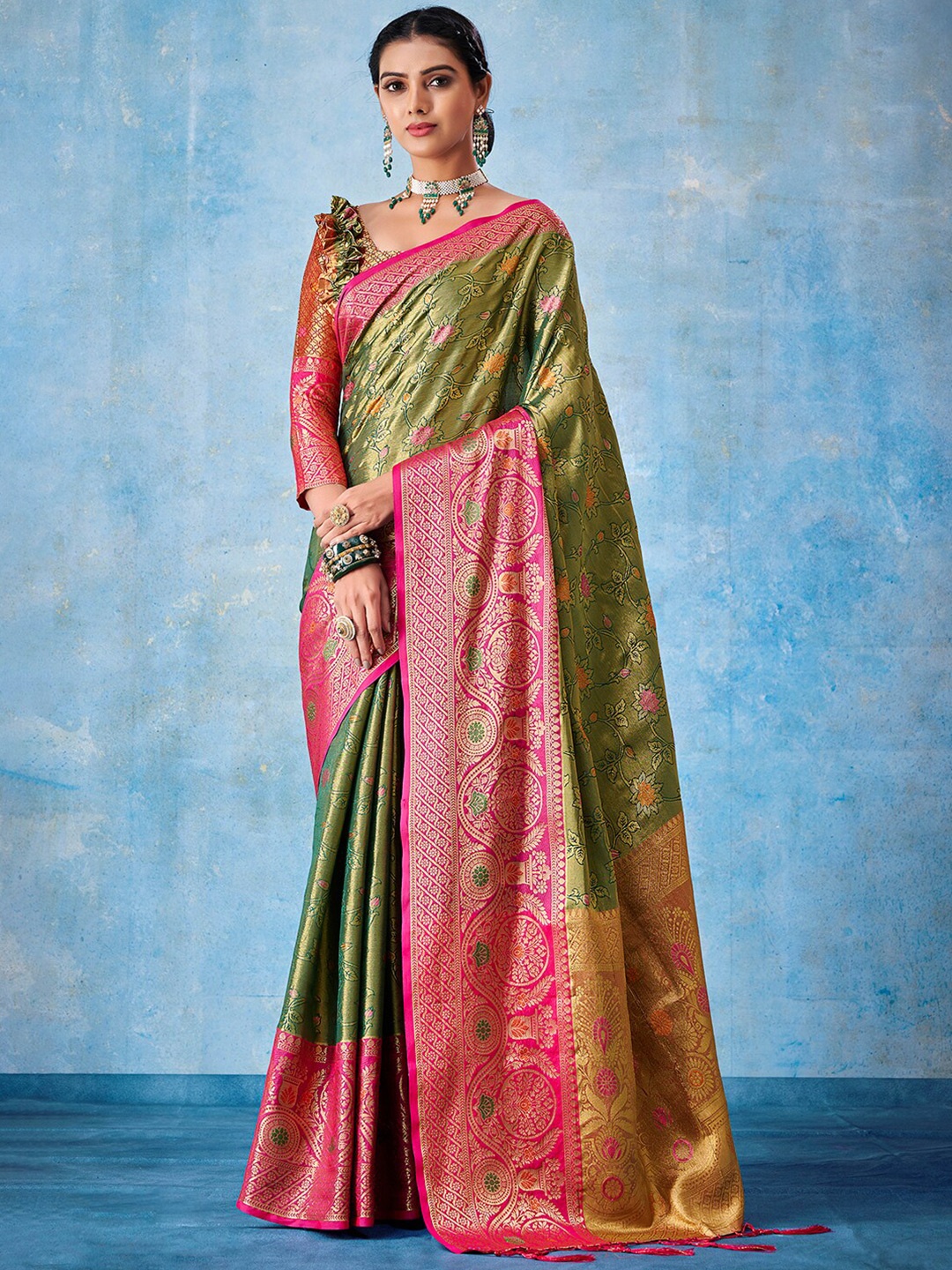 

Sangria Woven Design Zari Kanjeevaram Saree, Green