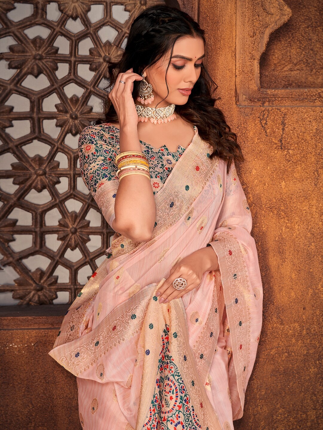 

Sangria Ethnic Motifs Woven Design Banarasi Saree With Blouse Piece, Beige