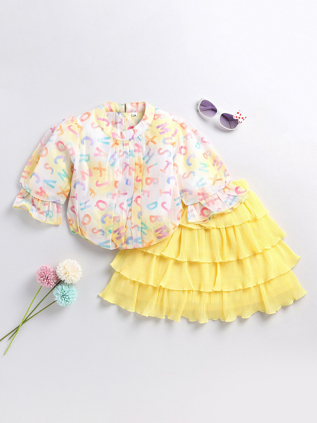 

Toonyport Girls Printed Top with Skirt, Yellow