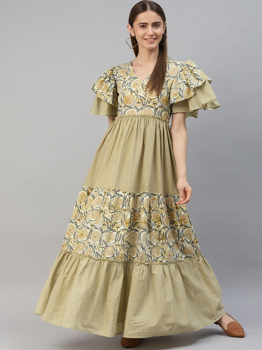 

KALINI Floral Yoke Design V-Neck Flared Sleeves Cotton Tiered Anarkali Kurta, Cream