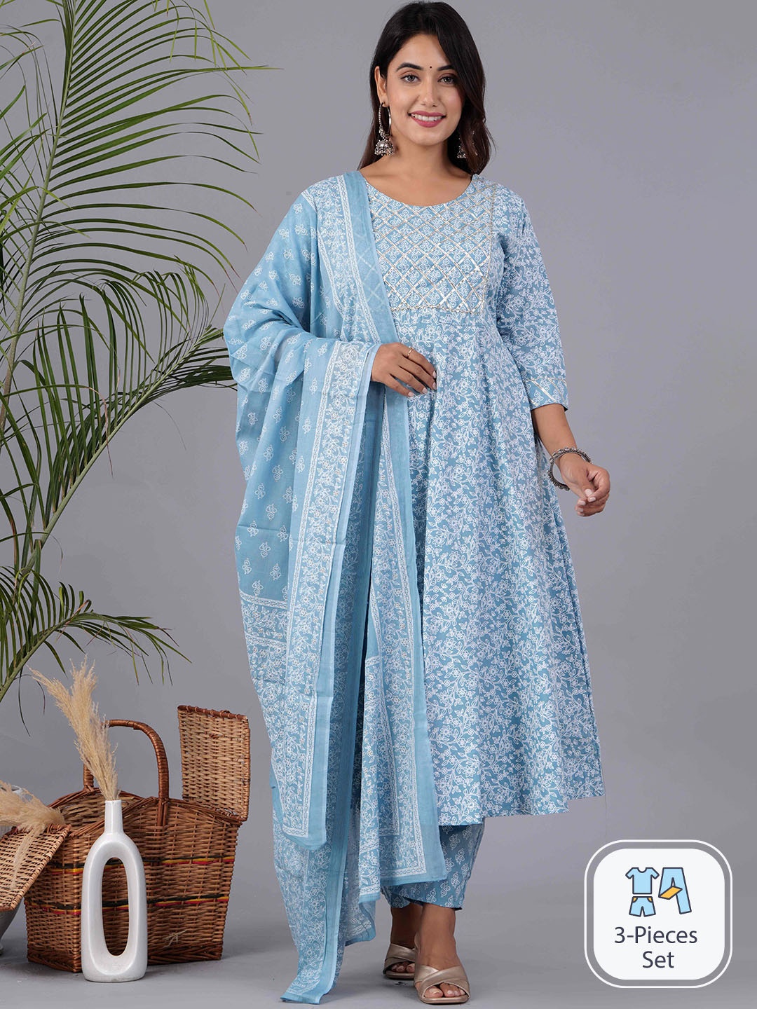 

PARCHHAI Floral Printed Regular Gotta Patti Anarkali Kurta With Trousers & Dupatta, Blue