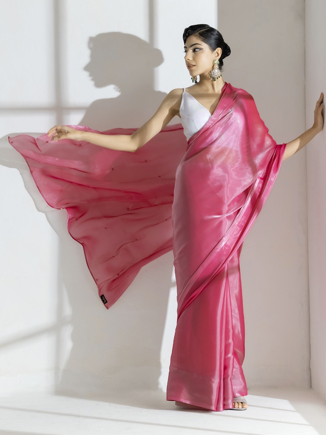 

Swtantra Organza Saree, Pink