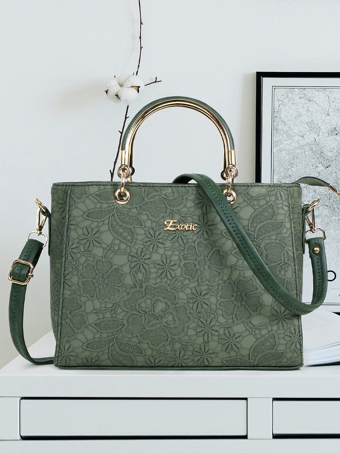 

Exotic Textured PU Structured Handheld Bag, Green