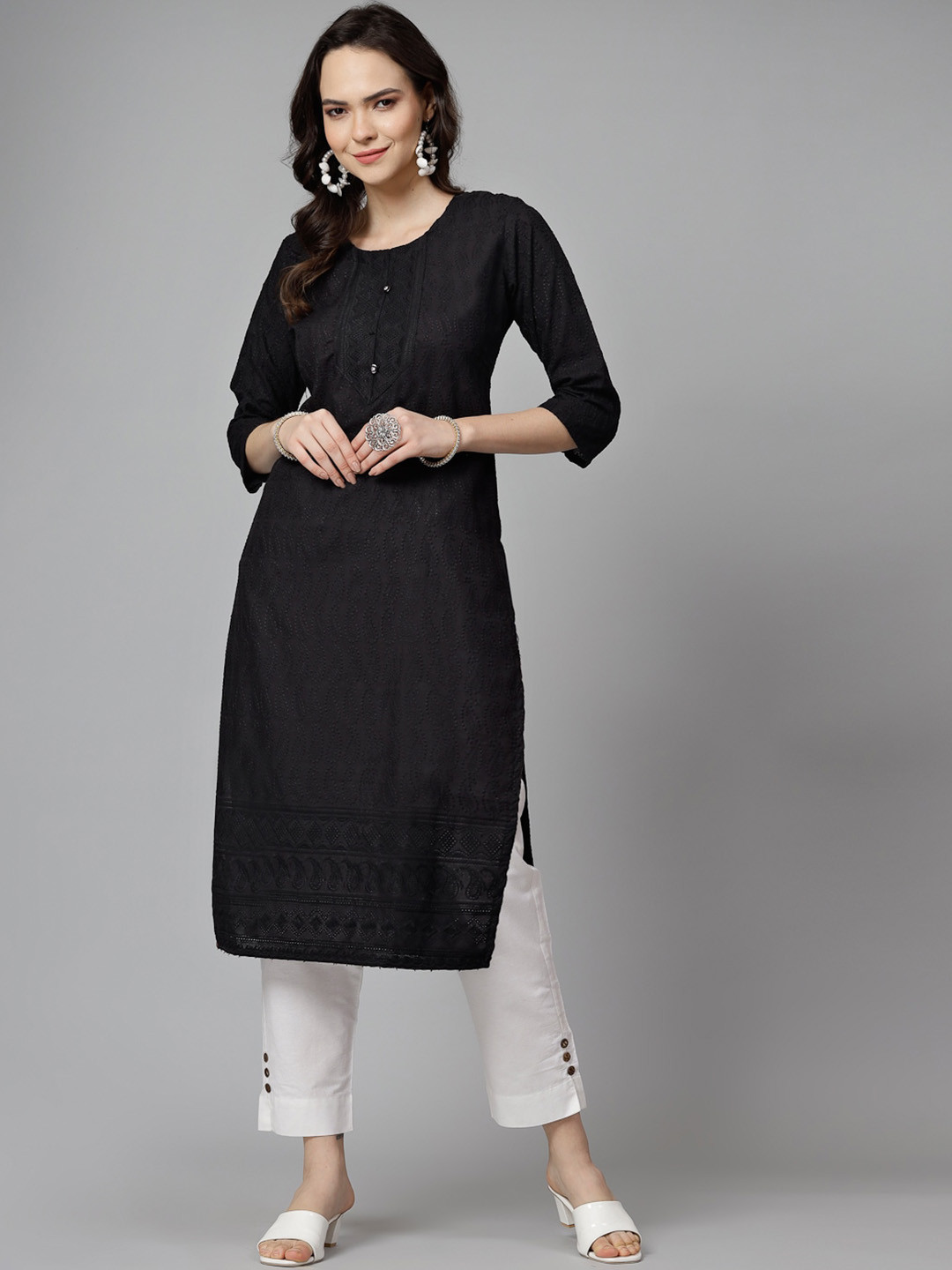

KALINI Ethnic Embroidered Round Neck Straight Kurta, Black
