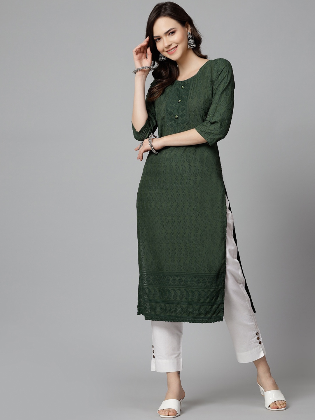 

KALINI Ethnic Motifs Embroidered Chikankari Kurta, Green