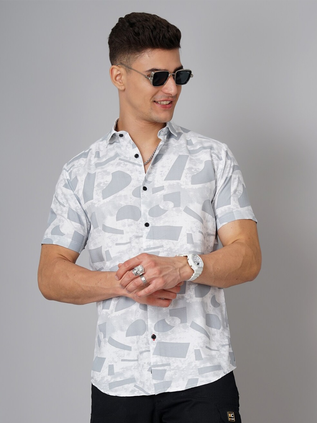 

PAUL STREET Standard Abstract Printed Opaque Casual Shirt, White