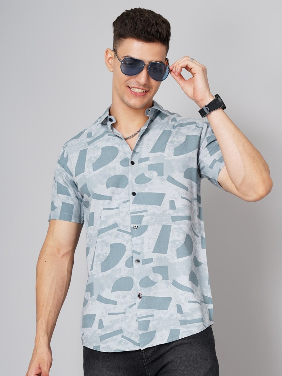 

PAUL STREET Geometric Printed Standard Opaque Slim Fit Casual Shirt, Grey