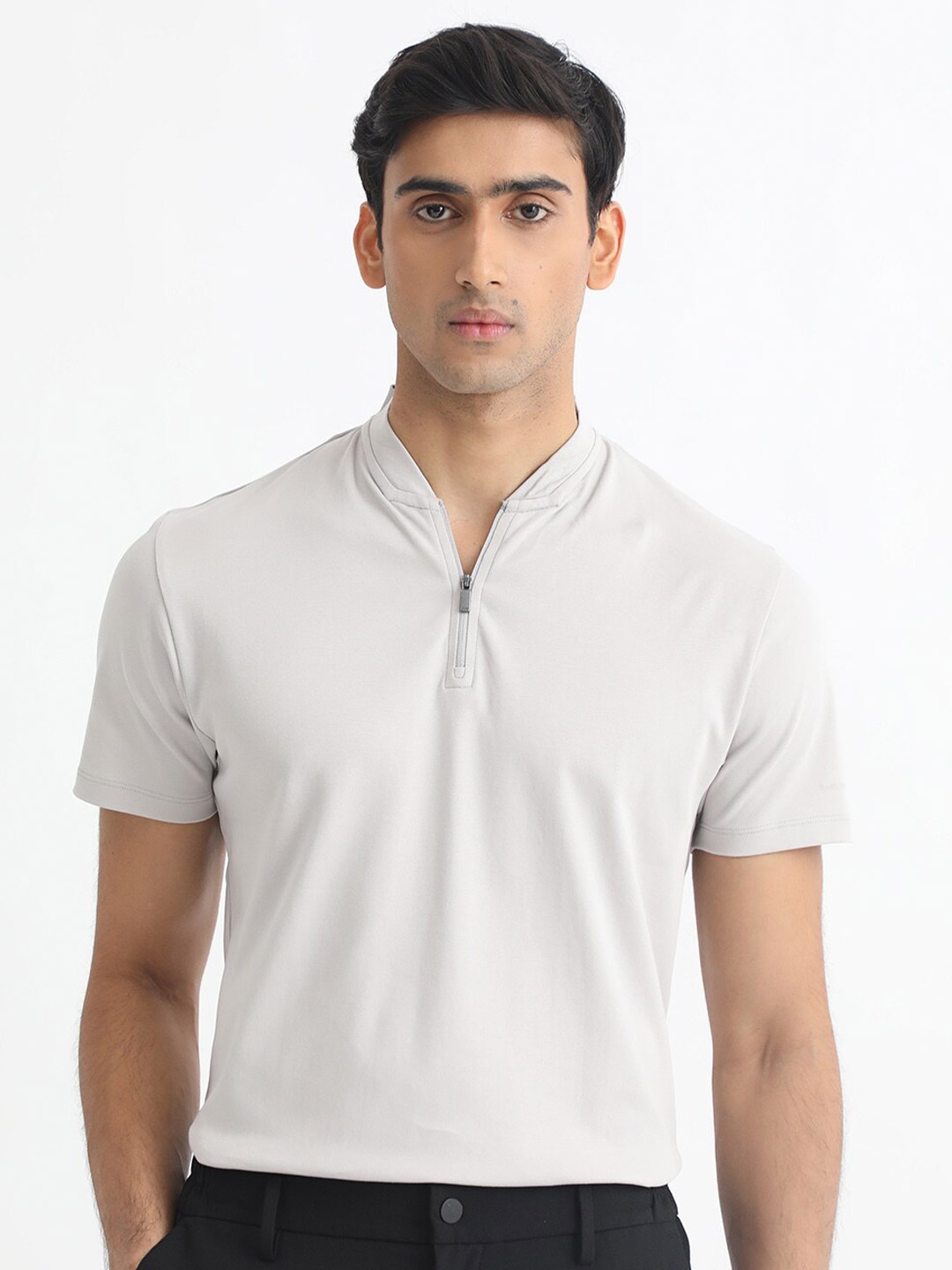 

RARE RABBIT Men Rings-4 Slim Fit Solid Polo Collar T-Shirt, Grey