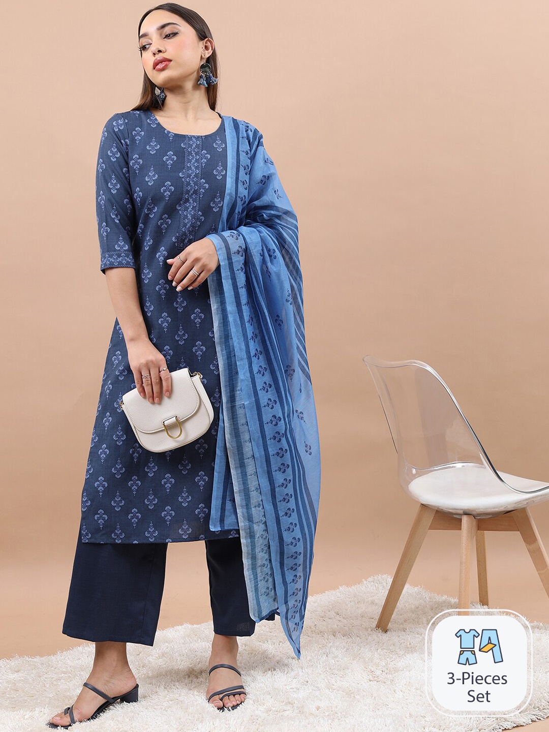 

KETCH Navy Blue Floral Printed Kurta with Palazzos & With Dupatta