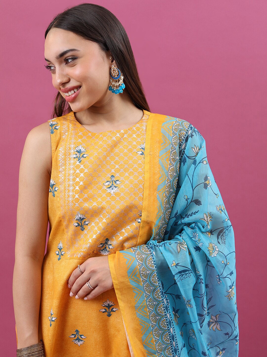 

KETCH Mustard Yellow Floral Printed Kurta with Trousers & With Dupatta