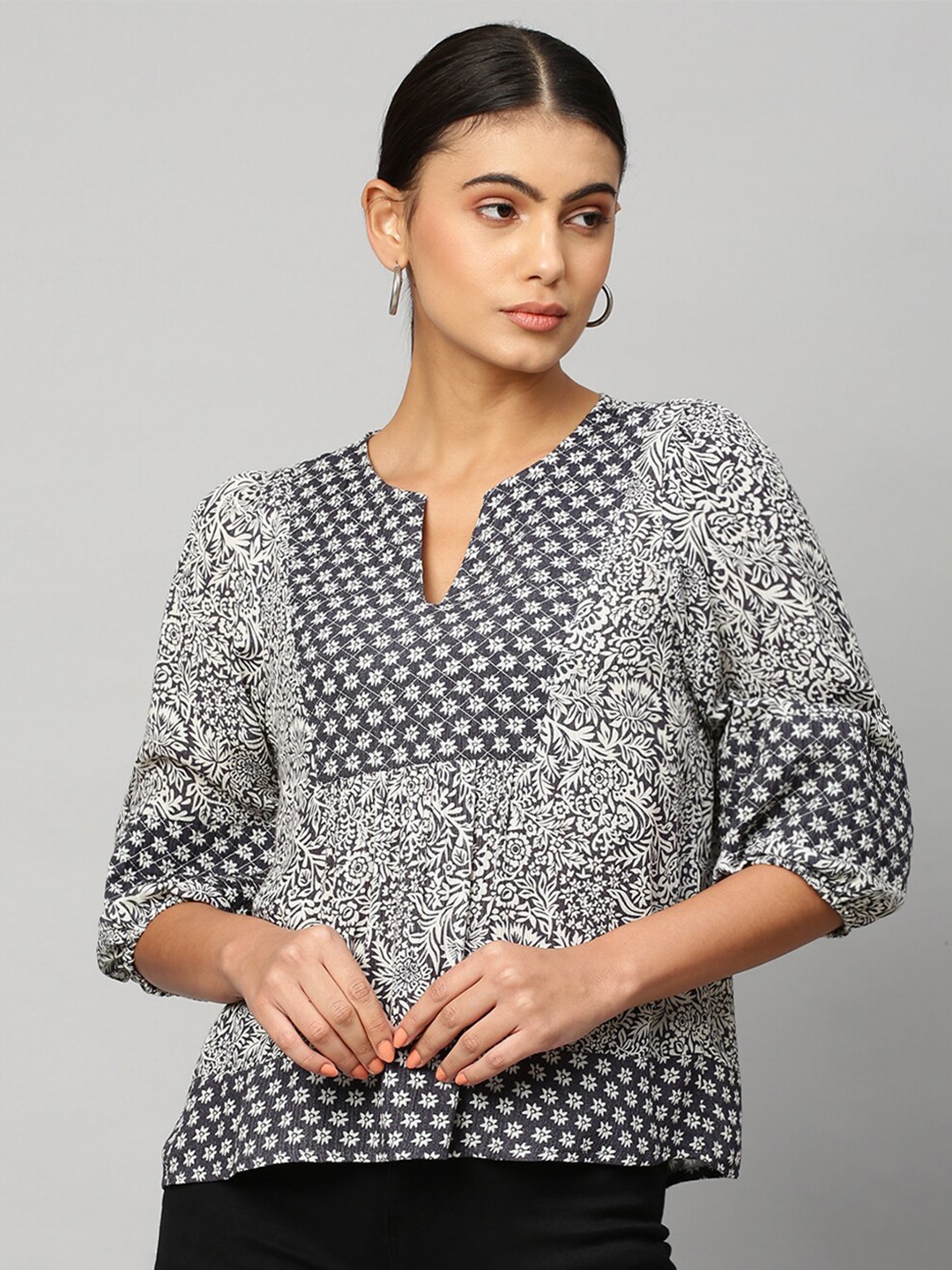 

Chemistry Ethnic Motifs Printed Puff Sleeves Regular Top, Grey