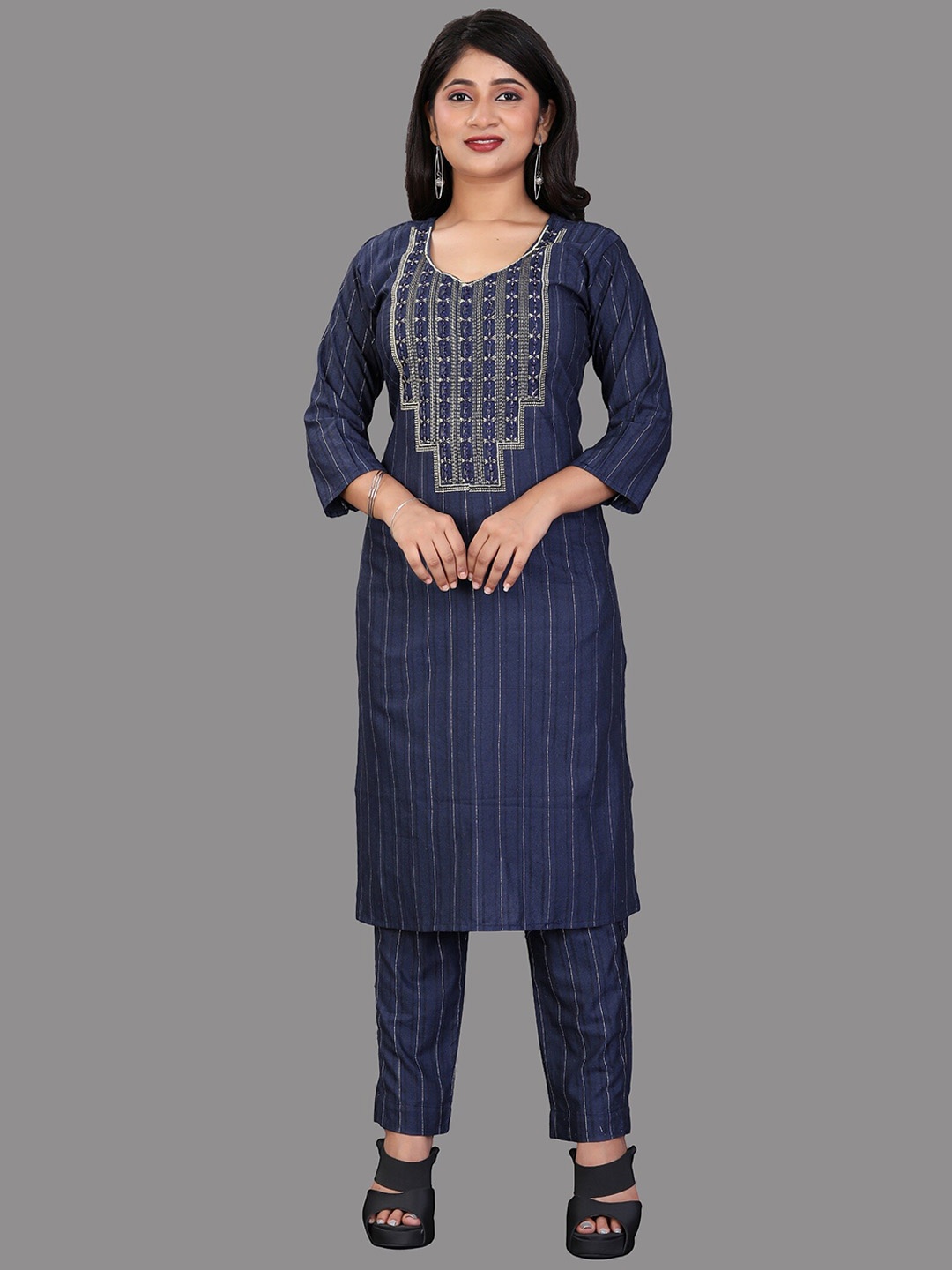 

APNISHA Striped Regular Thread Work Kurta With Trousers, Blue