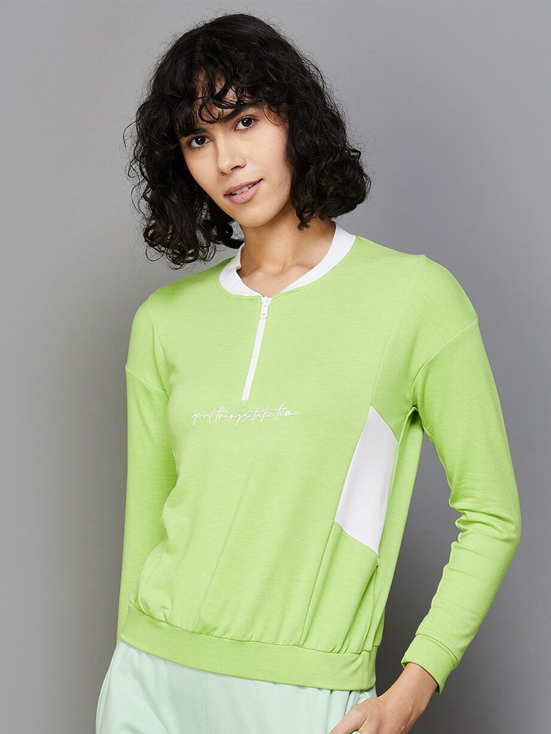 

Kappa Colourblocked Mock Collar Pullover Sports Sweatshirt, Green