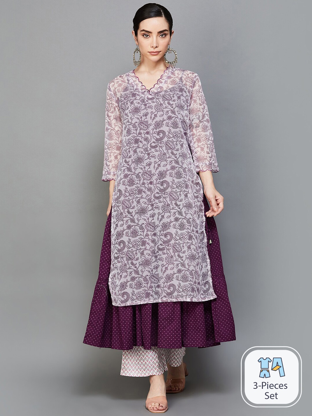 

Melange by Lifestyle Floral Printed V-Neck Layered Anarkali Kurta, Violet