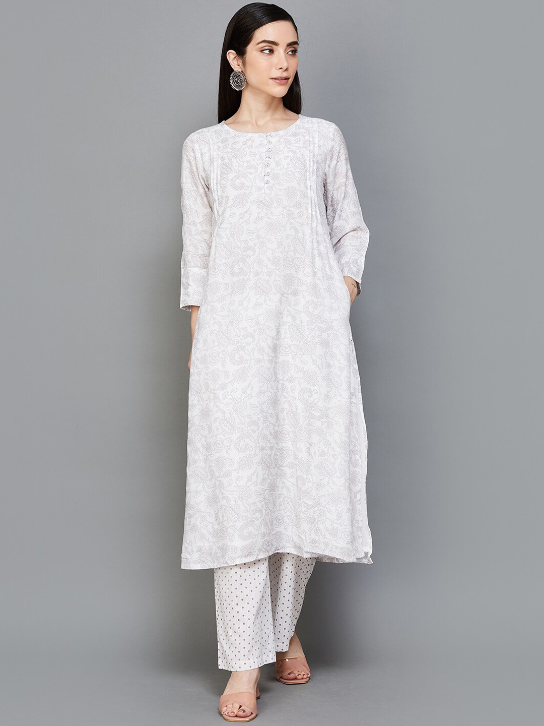 

Melange by Lifestyle Floral Printed Round Neck Kurta, White