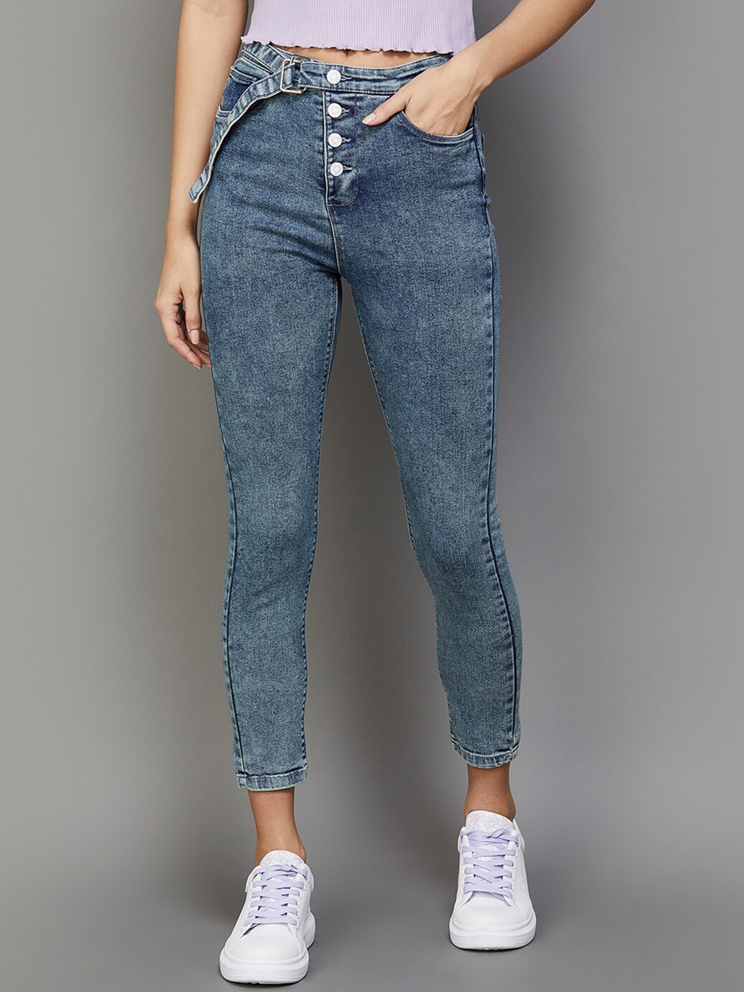

Ginger by Lifestyle Women Skinny Fit Light Fade Clean Look Jeans, Blue