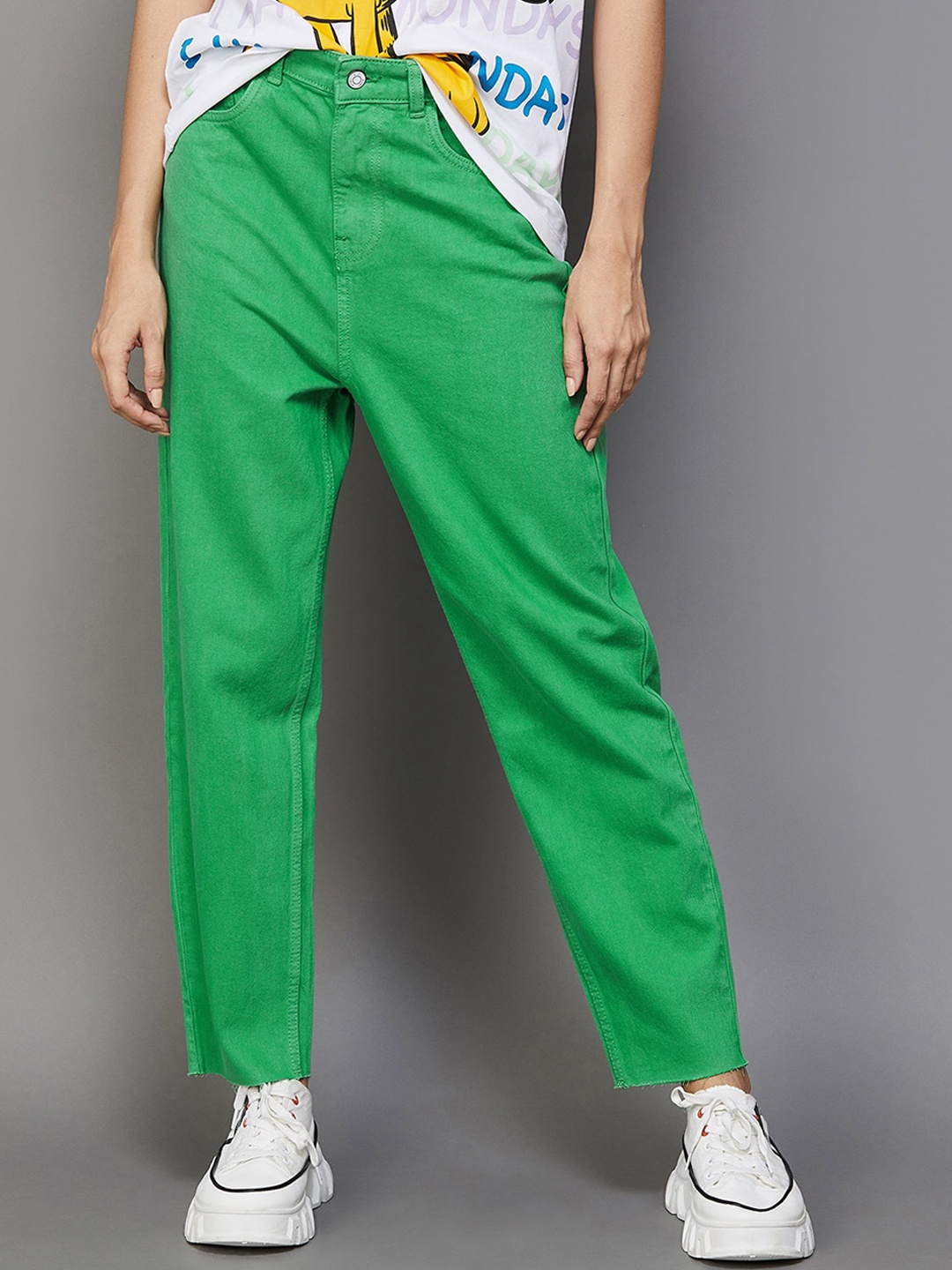 

Ginger by Lifestyle Women Relaxed Fit Clean Look Cotton Jeans, Green