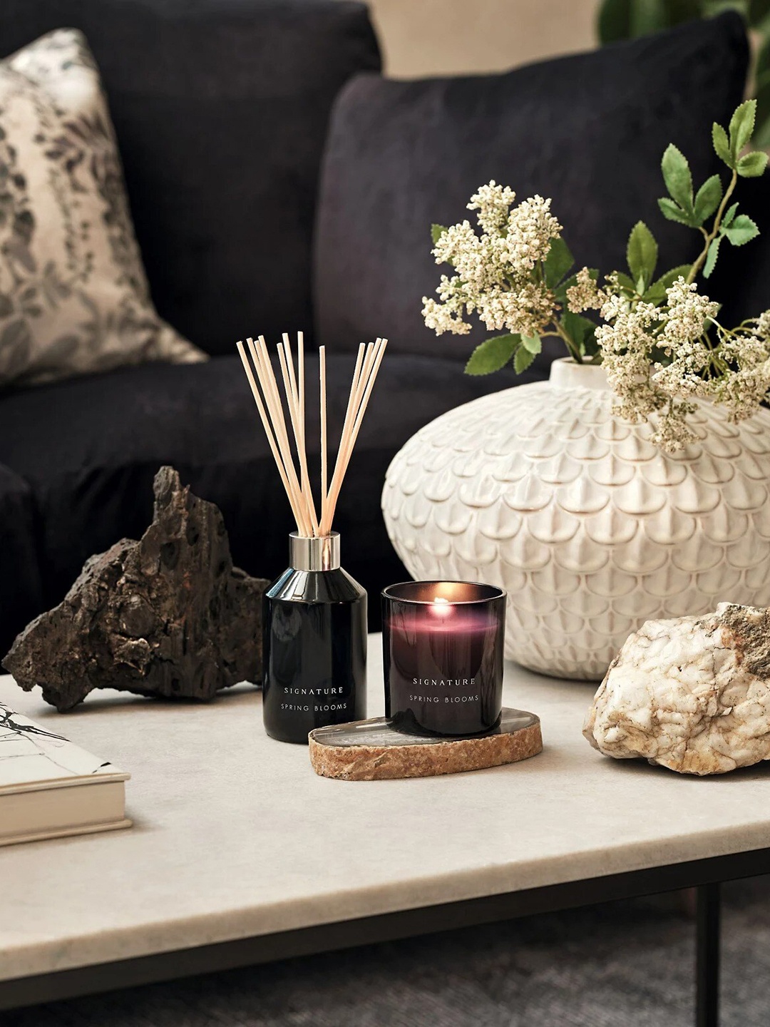 

Marks & Spencer Signature Spring Blooms Home Fragrances, Na