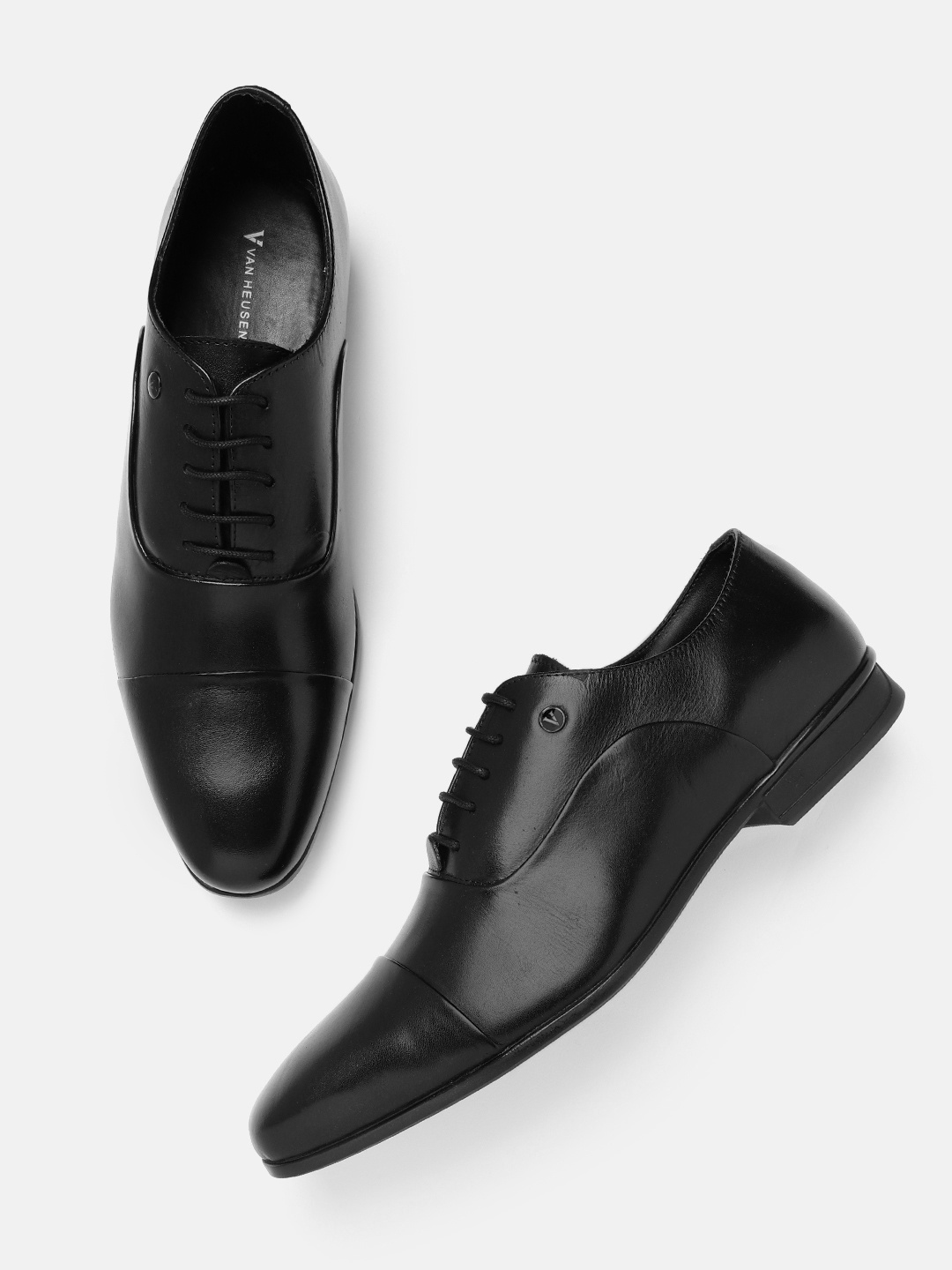 

Van Heusen Men Leather Formal Oxfords, Black