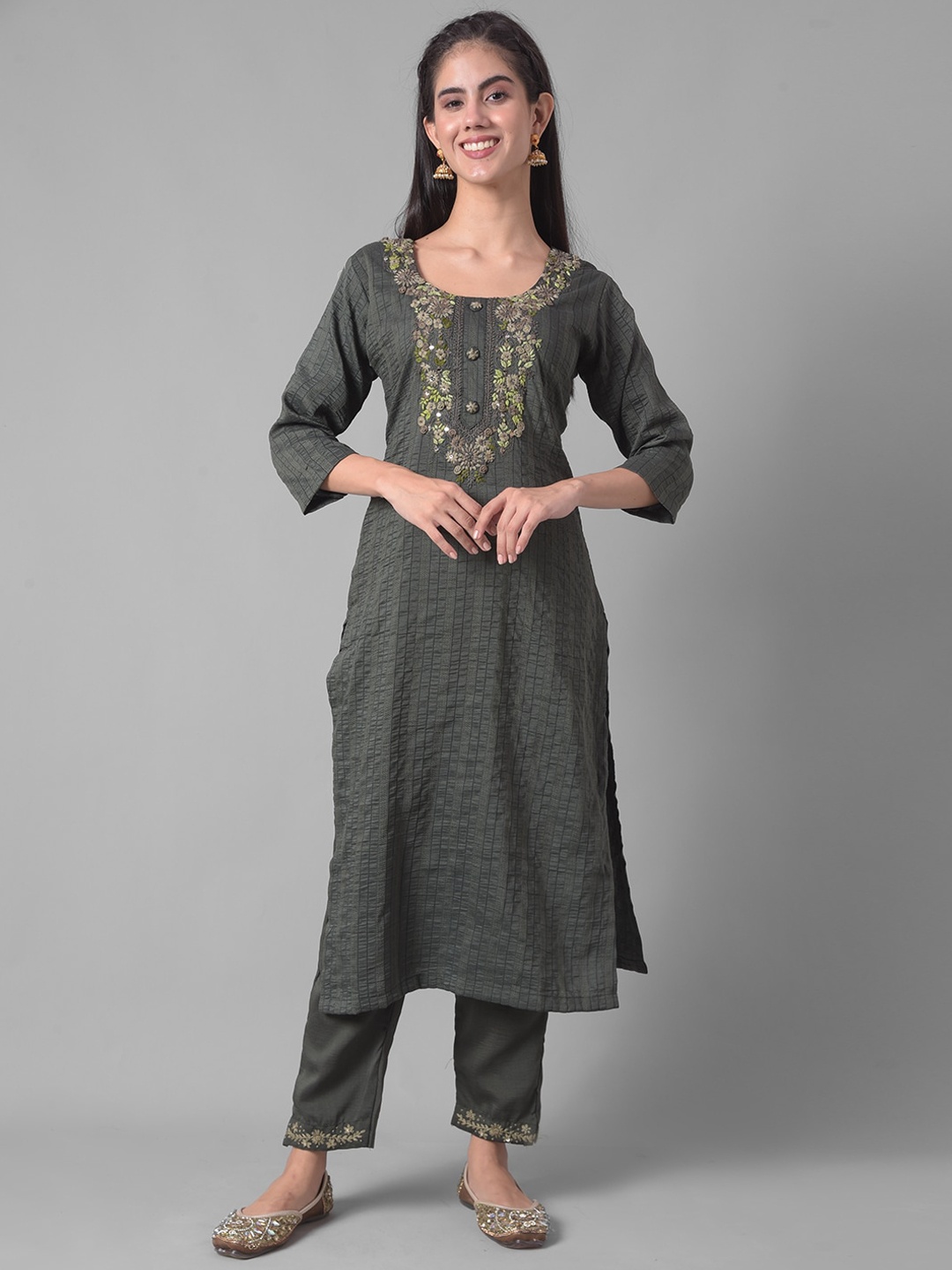 

Dollar Missy Floral Embroidered Straight Kurta with Trousers, Green