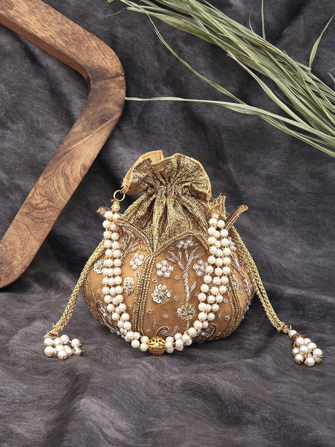 

gaura pakhi Embellished Potli Clutch, Beige